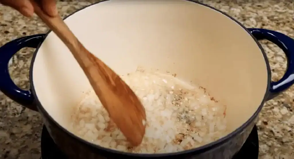 Sautéed Onions for Southern Green Beans and Potatoes 
