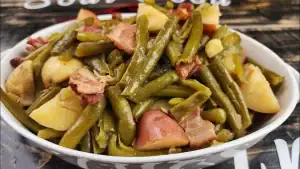Southern Green Beans and Potatoes Recipe