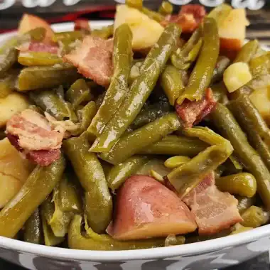Southern Green Beans and Potatoes Recipe