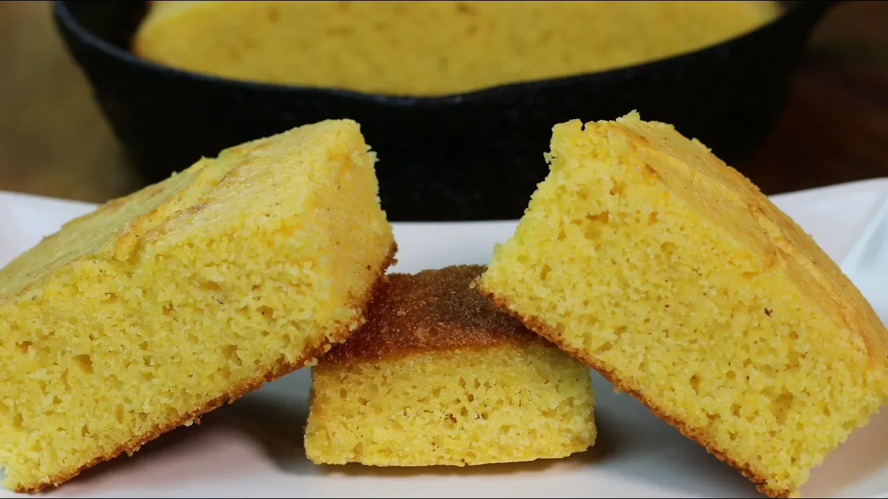 Southern Cornbread Recipe - From The Queen of Soul Food Cooking