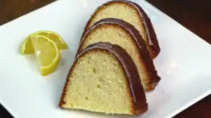 7Up pound cake
