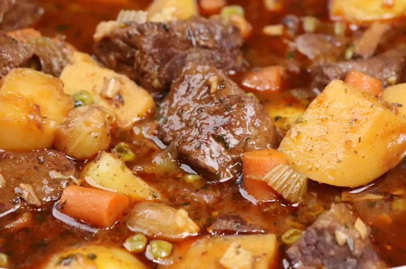 Old Fashioned Beef Stew Recipe   Beef Stew2 800x530.webp