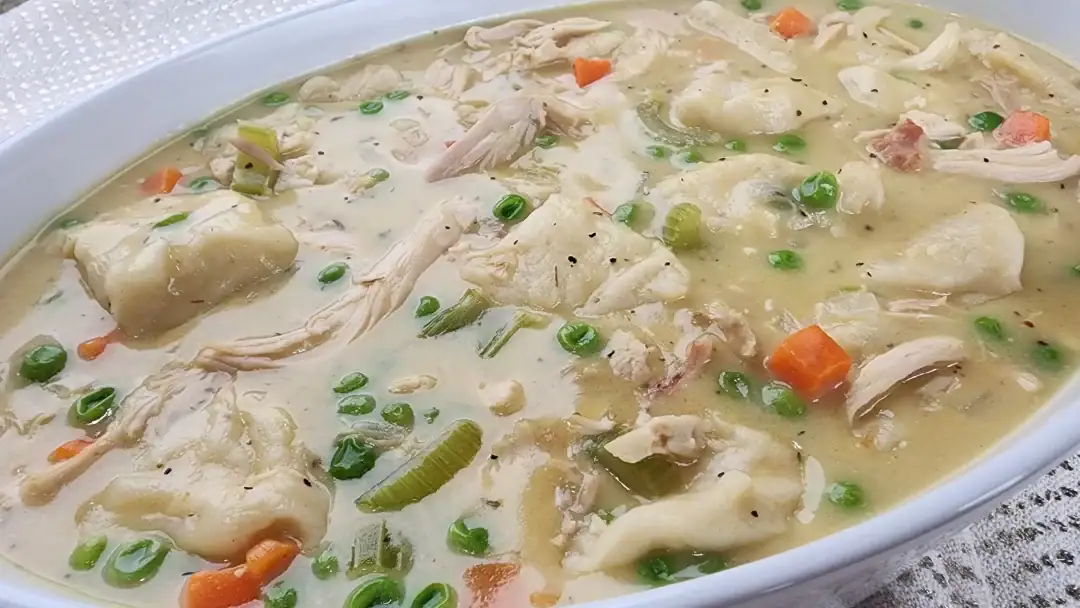 How to Make Easy Chicken and Dumplings