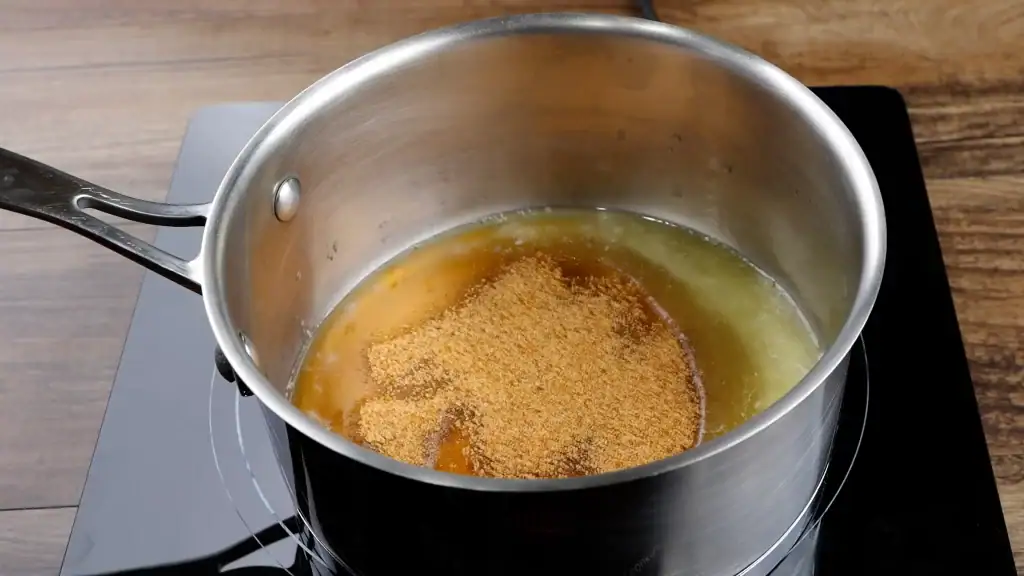 making the honey cajun sauce