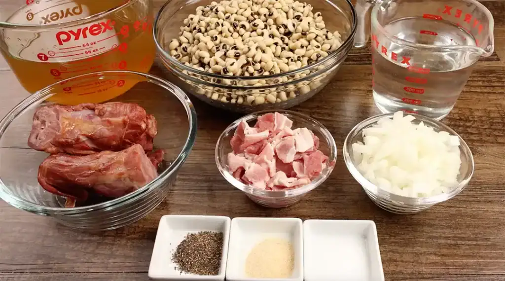 ingredients for black-eyed peas