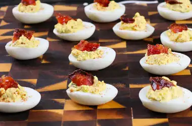 Deviled Eggs with Candied Bacon