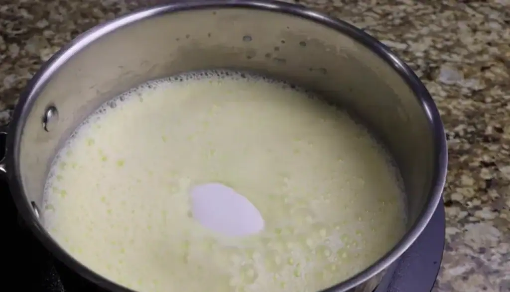 Adding Sugar for Chessman Banana Pudding