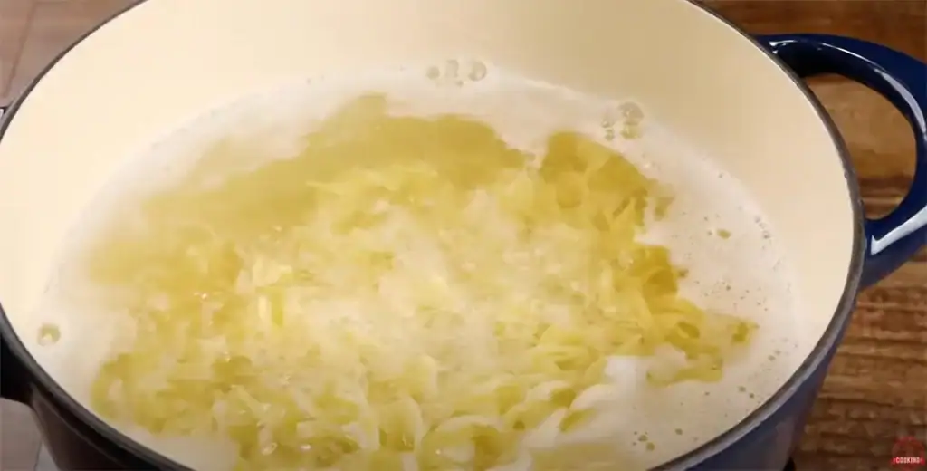 Egg Noodles for Tuna Noodle Casserole