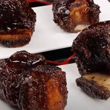 Oven Baked Beef Short Ribs