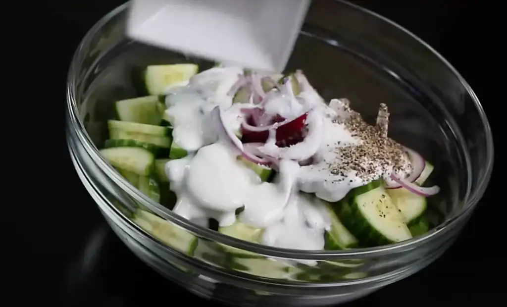 Creamy Cucumber Dill Salad