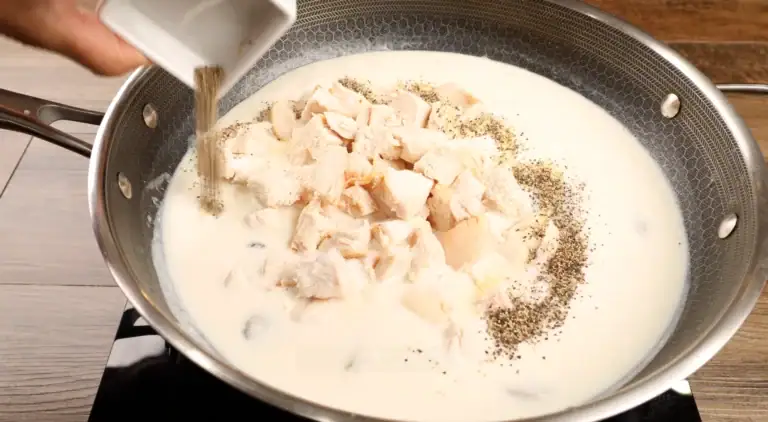 Seasoning Chicken a la King