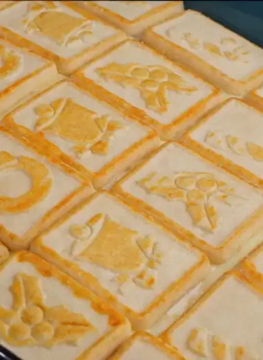 Chessmen Banana Pudding