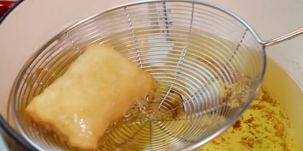 Removing Apple Pie from the Oil