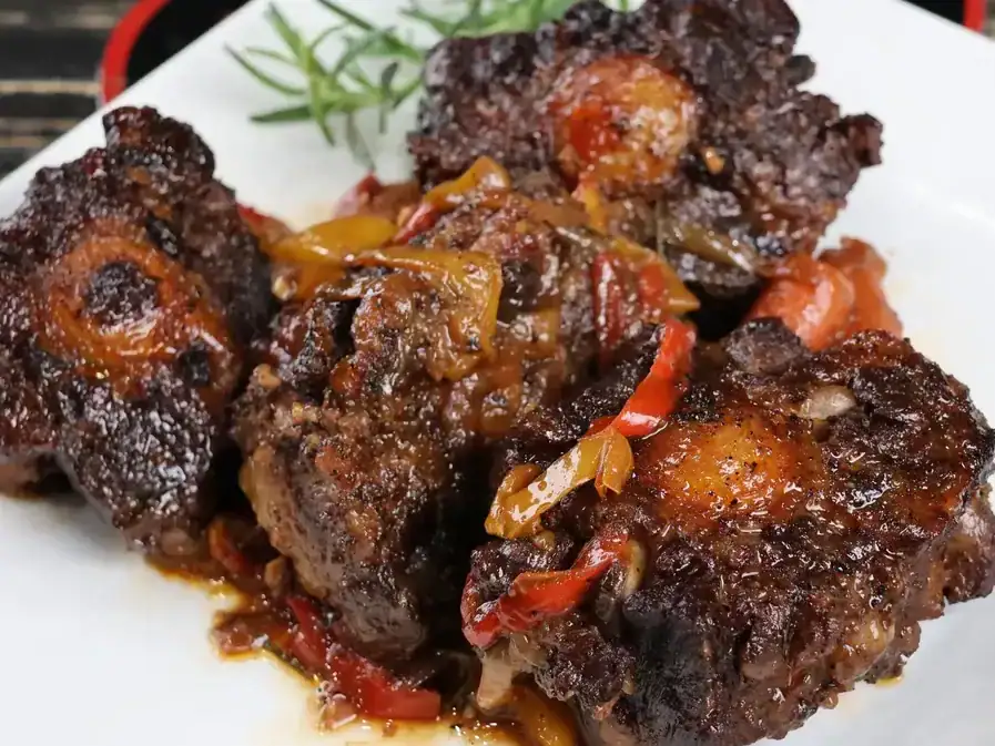 Braised Oxtails